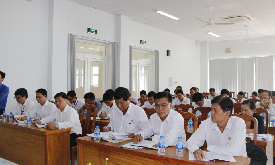 Cần giuộc, Thủ Thừa: Tổng kết c&ocirc;ng t&aacute;c thuế năm 2018, triển khai nhiệm vụ năm 2019