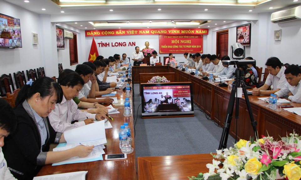 Tỉnh Long An triển khai c&ocirc;ng t&aacute;c tư ph&aacute;p năm 2019