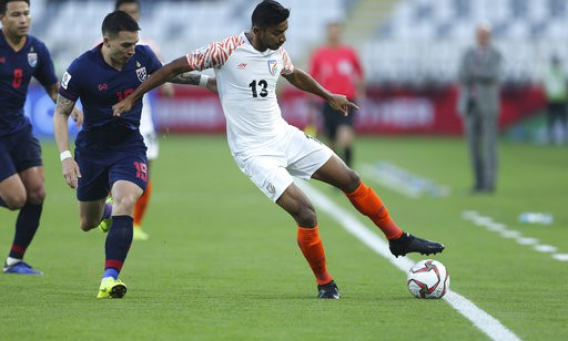 Ấn Độ v&ugrave;i dập Th&aacute;i Lan ở trận mở m&agrave;n Asian Cup 2019