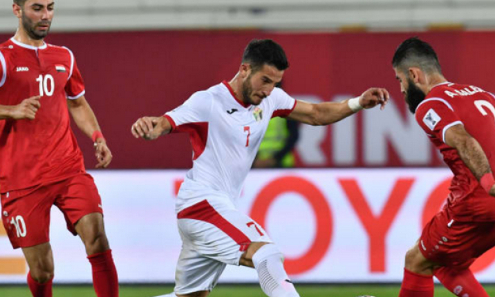Jordan trở th&agrave;nh đội đầu ti&ecirc;n vượt qua v&ograve;ng bảng Asian Cup 2019