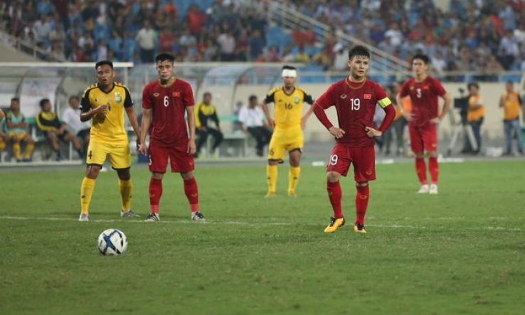 U23 Việt Nam đ&aacute;nh bại U23 Brunei với tỷ số set tennis