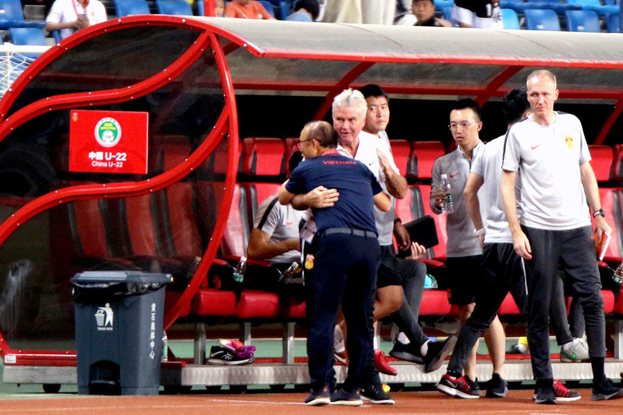 U22 Việt Nam hạ đẹp U22 Trung Quốc: Bậc thầy trò chơi, Park Hang Seo!