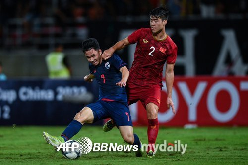 Tuyển Việt Nam: Thái Lan xếp nhất, thầy Park lại đau đầu tính kế