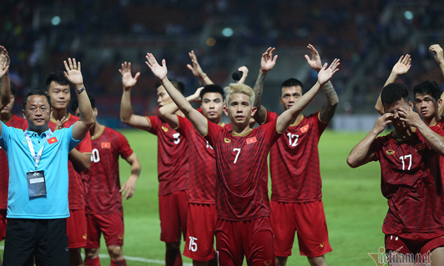 Tuyển Việt Nam: Th&aacute;i Lan xếp nhất, thầy Park lại đau đầu t&iacute;nh kế