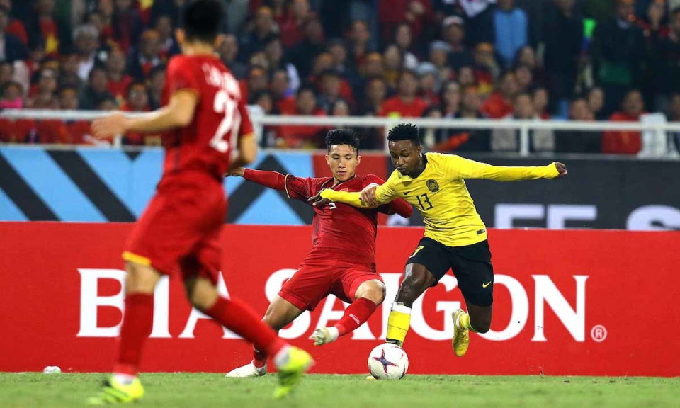 Malaysia lộ b&agrave;i đấu Việt Nam, tử thủ v&agrave; đ&aacute; rắn