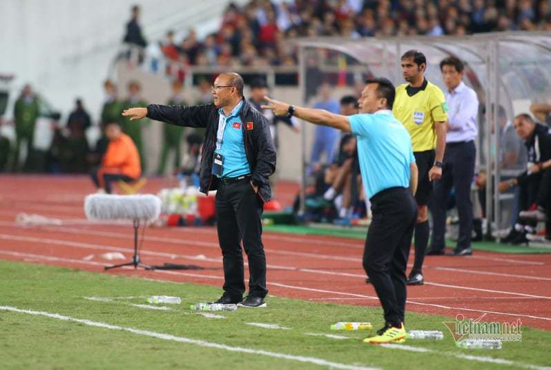 Tuyển Việt Nam hòa kịch tính Thái Lan: Sướng, chỉ tiếc bàn thắng