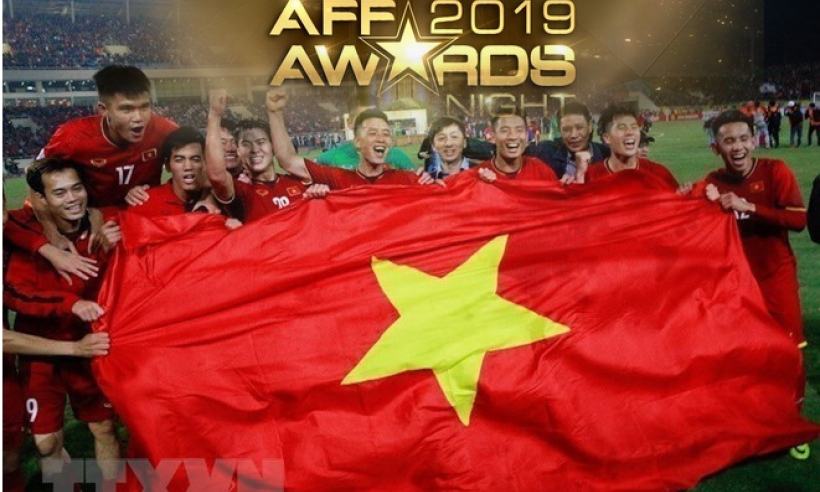 HLV Park Hang-seo v&agrave; Quang Hải nhiều cơ hội gi&agrave;nh AFF Awards 2019