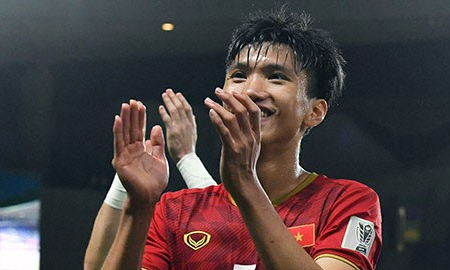 ĐT Việt Nam đạt vị tr&iacute; cao nhất tr&ecirc;n BXH FIFA trong 20 năm qua