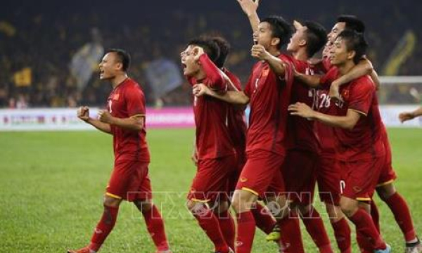 B&oacute;ng đ&aacute; Việt Nam kết th&uacute;c năm 2019 ở vị tr&iacute; số 1 Đ&ocirc;ng Nam &Aacute;