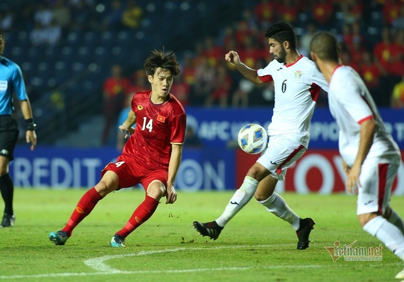 U23 Việt Nam hoà U23 Jordan: Gọi tên Bùi Tiến Dũng, Đình Trọng