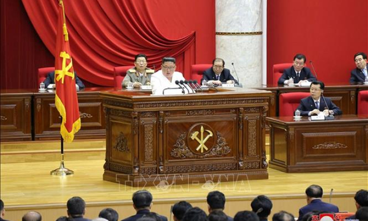 Triều Ti&ecirc;n cải tổ bộ m&aacute;y l&atilde;nh đạo đảng cầm quyền