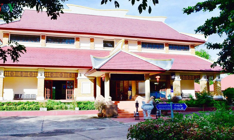 T&igrave;nh y&ecirc;u của kiều b&agrave;o Th&aacute;i Lan với B&aacute;c Hồ