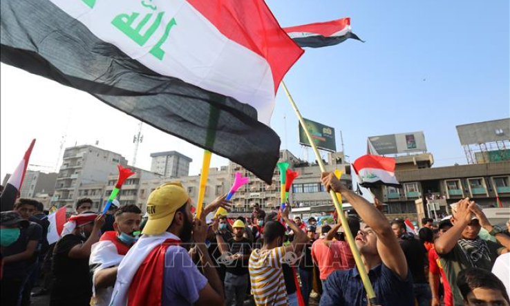 Tuần h&agrave;nh lớn tại Iraq phản đối ch&iacute;nh quyền, Mỹ v&agrave; Iran