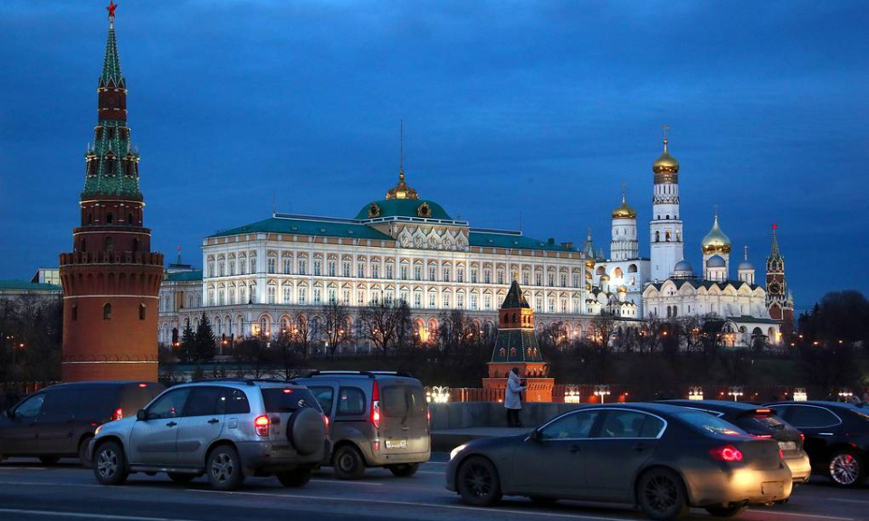 Nga sẽ sớm nghi&ecirc;n cứu sửa đổi hiến ph&aacute;p theo đề xuất của Tổng thống Putin