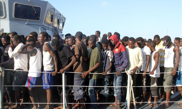 Gần 10.000 người nhập cư bất hợp ph&aacute;p tại Libya tự nguyện hồi hương