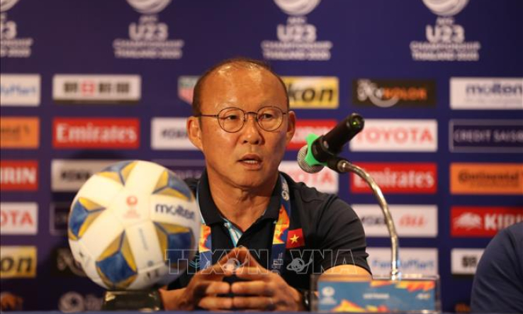 HLV Park Hang-seo h&agrave;i l&ograve;ng với trận ra qu&acirc;n