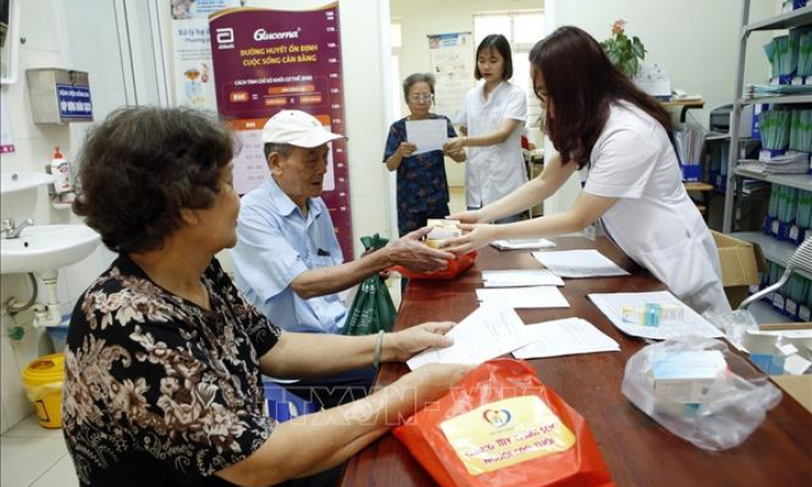 Ng&agrave;y quốc tế người cao tuổi (1/10): Cần ch&iacute;nh s&aacute;ch ph&ugrave; hợp để ph&aacute;t huy kinh nghiệm của người cao tuổi