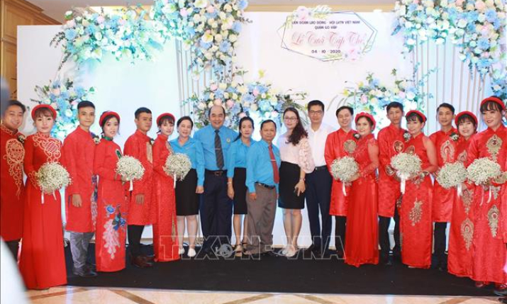 Mang hạnh ph&uacute;c đến người lao động c&oacute; ho&agrave;n cảnh kh&oacute; khăn