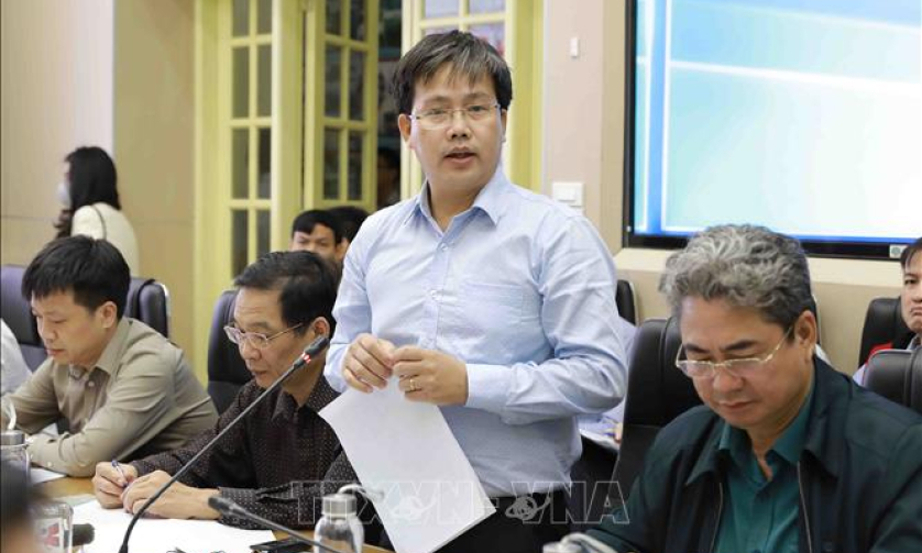 Cảnh gi&aacute;c với những nguy hiểm từ cơn b&atilde;o số 10