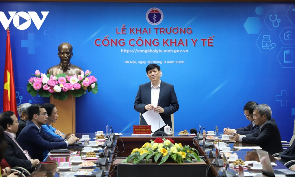 &ldquo;Người d&acirc;n c&oacute; quyền được biết v&agrave; gi&aacute;m s&aacute;t c&aacute;c dịch vụ do ng&agrave;nh y tế cung cấp&rdquo;