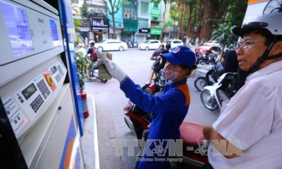 Xăng, dầu đồng loạt tăng gi&aacute; lần thứ 2 li&ecirc;n tiếp