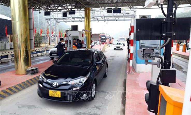 Y&ecirc;u cầu khắc phục bất cập của hệ thống thu ph&iacute; tự động kh&ocirc;ng dừng