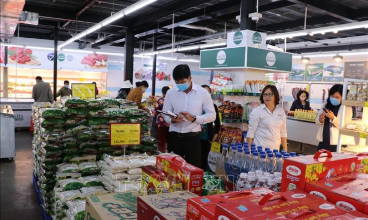 Kh&ocirc;ng để xảy ra khan h&agrave;ng, sốt gi&aacute; trong dịp Tết Nguy&ecirc;n đ&aacute;n 2021