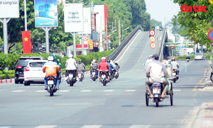 Chỉ số tia UV tại c&aacute;c th&agrave;nh phố ph&iacute;a Nam ở mức nguy cơ g&acirc;y hại cao