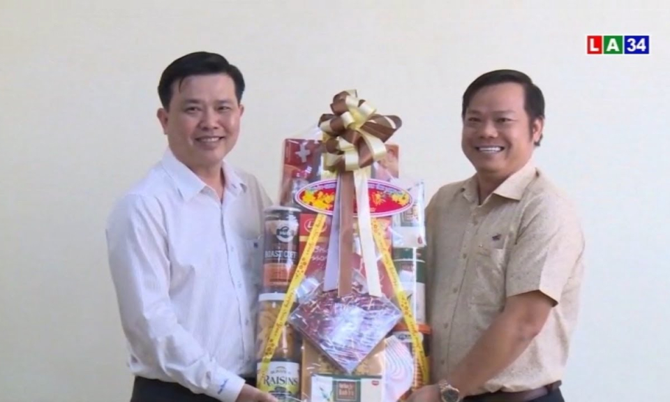 L&atilde;nh đạo tỉnh Long An thăm, ch&uacute;c Tết c&aacute;c doanh nghiệp