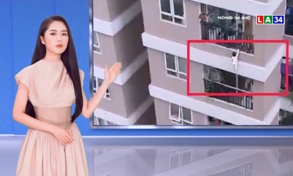 “Người h&ugrave;ng” cứu b&eacute; g&aacute;i rơi từ tầng 12 chung cư ở H&agrave; Nội
