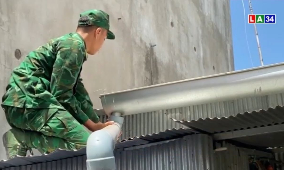 S&aacute;ng m&atilde;i h&igrave;nh ảnh “Anh Bộ đội Cụ Hồ” nơi bi&ecirc;n cương