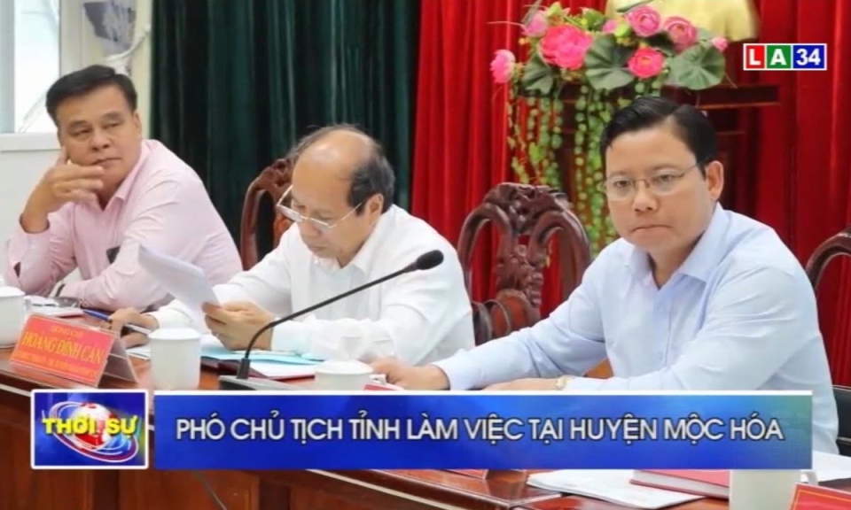 Ph&oacute; chủ tịch UBND tỉnh Long An – Phạm Tấn H&ograve;a l&agrave;m việc tại huyện Mộc H&oacute;a