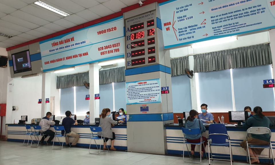 Giảm v&eacute; t&agrave;u cho th&iacute; sinh đi thi, nhập học đại học, cao đẳng