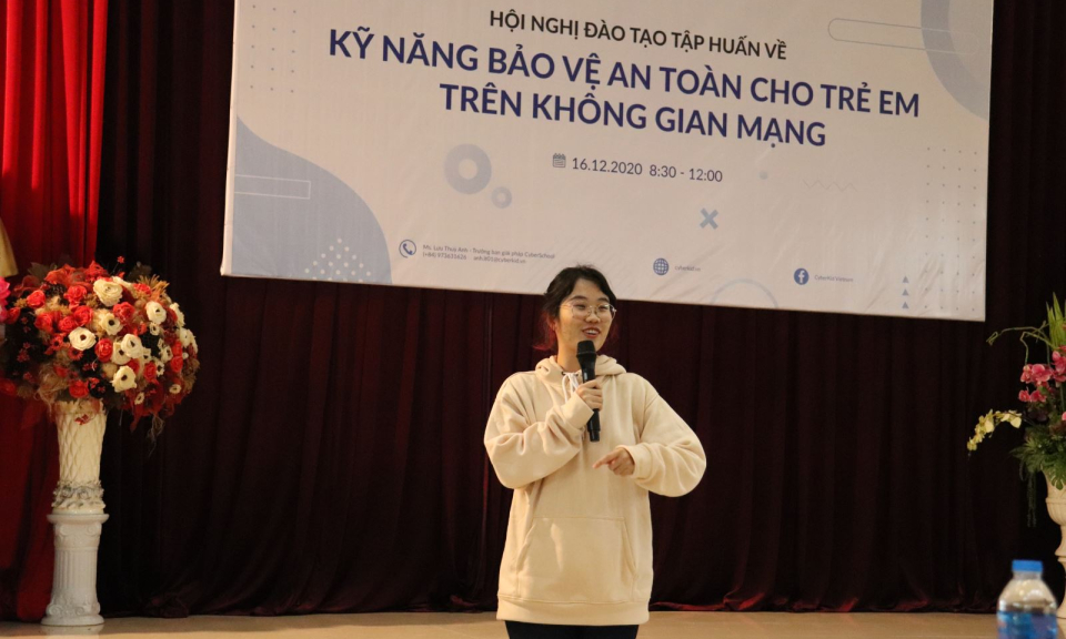 Chủ động tham gia ph&ograve;ng chống tin xấu độc tr&ecirc;n kh&ocirc;ng gian mạng