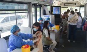 Vaccine COVID-19 của Trung Quốc &iacute;t t&aacute;c dụng phụ, chưa c&oacute; ca tử vong n&agrave;o