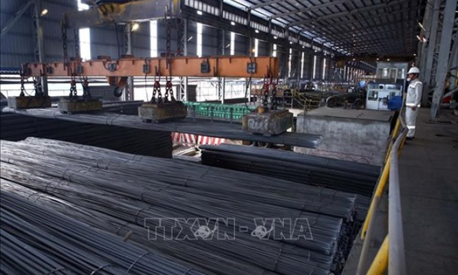 Nguy&ecirc;n nh&acirc;n n&agrave;o khiến gi&aacute; th&eacute;p tăng cao?