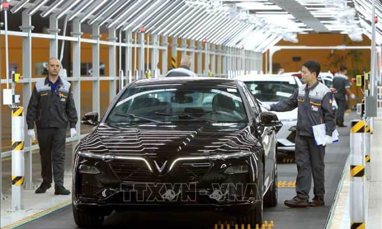 Bộ T&agrave;i ch&iacute;nh kh&ocirc;ng đồng &yacute; giảm lệ ph&iacute; trước bạ đối với xe &ocirc; t&ocirc; đăng k&yacute; mới