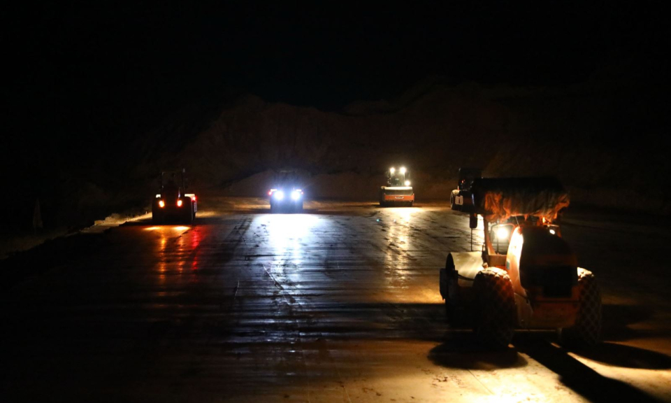 Hiện thực h&oacute;a 3.000 km đường bộ cao tốc