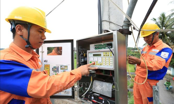 EVN khuyến c&aacute;o sử dụng điện tiết kiệm trong ng&agrave;y nắng n&oacute;ng cao điểm