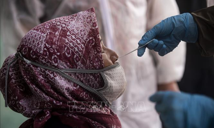 WHO cảnh b&aacute;o về sự nguy hiểm của biến thể Delta