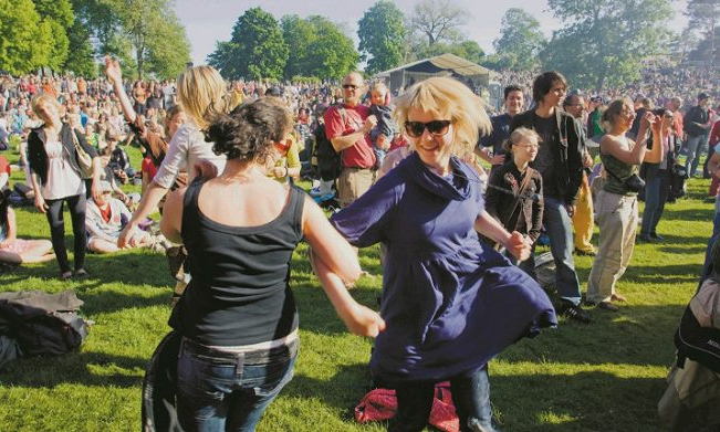 ‘Nỗi l&ograve;ng’ của quốc gia hạnh ph&uacute;c nhất thế giới