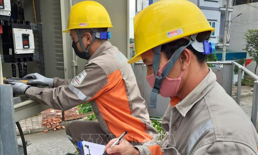 Ti&ecirc;u thụ điện cao kỷ lục do nắng n&oacute;ng