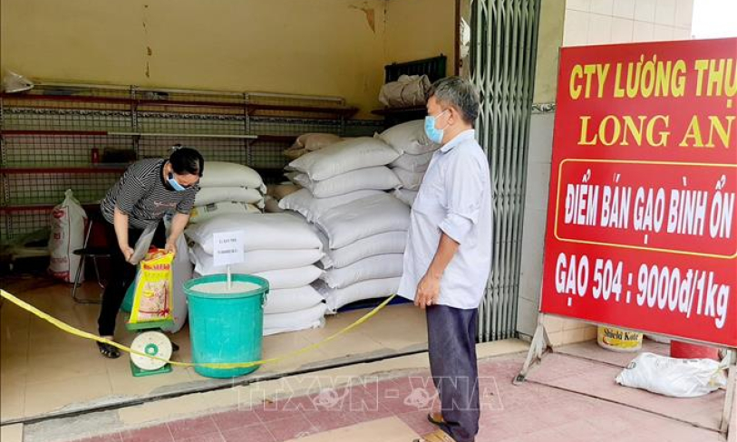 Doanh nghiệp Long An b&igrave;nh ổn gi&aacute; gạo trong m&ugrave;a dịch