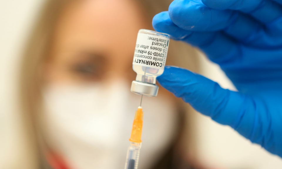 H&eacute; lộ vaccine mRNA &lsquo;cải tiến&rsquo; c&oacute; thể trị mọi biến thể COVID-19