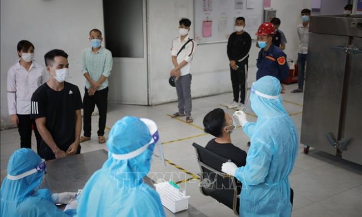 Đồng h&agrave;nh c&ugrave;ng doanh nghiệp vượt qua đại dịch COVID-19