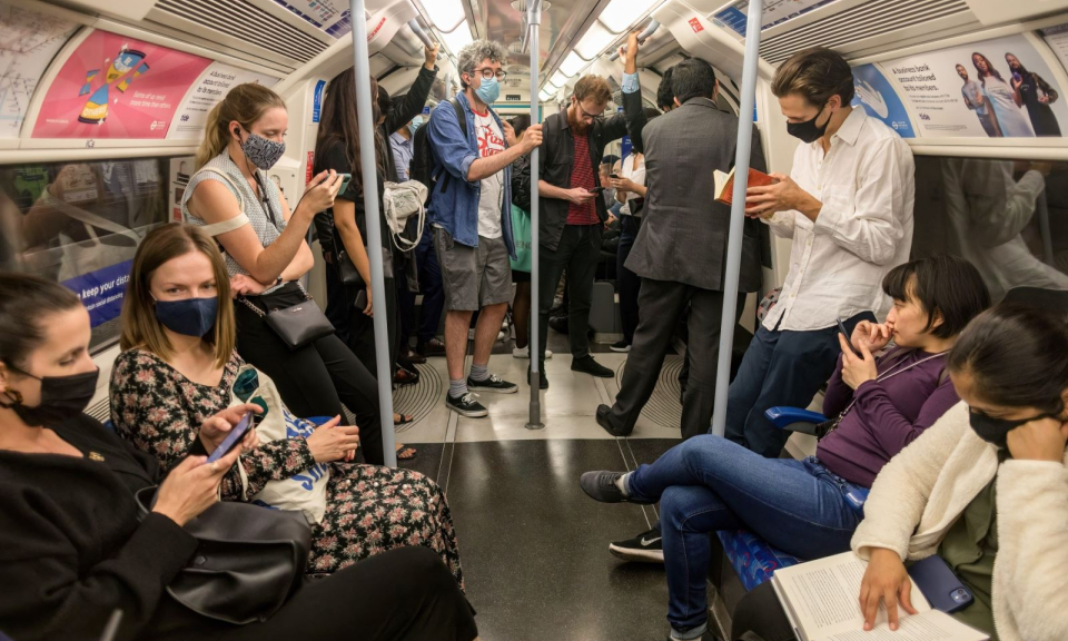 Dự b&aacute;o về xu thế dịch COVID-19 tr&ecirc;n thế giới 6 th&aacute;ng tới