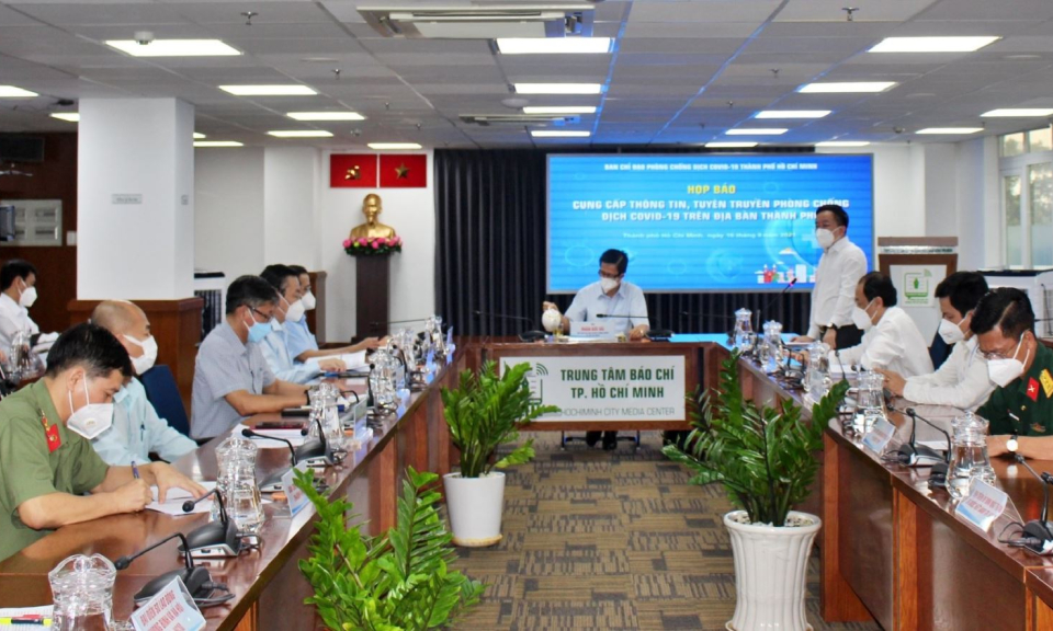 TP Hồ Ch&iacute; Minh: Những đối tượng n&agrave;o kh&ocirc;ng cần giấy đi đường từ nay đến 30/9?