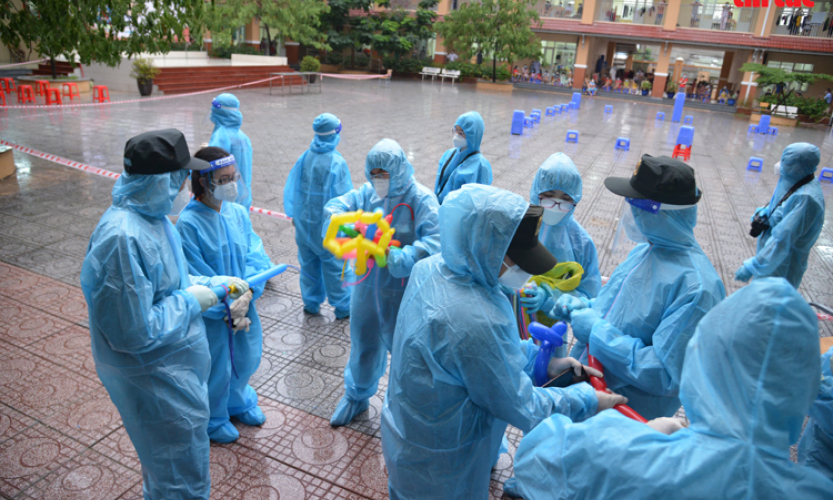 TP Hồ Ch&iacute; Minh: Ch&iacute;nh quyền địa phương chủ động hỗ trợ, nu&ocirc;i dưỡng trẻ mồ c&ocirc;i