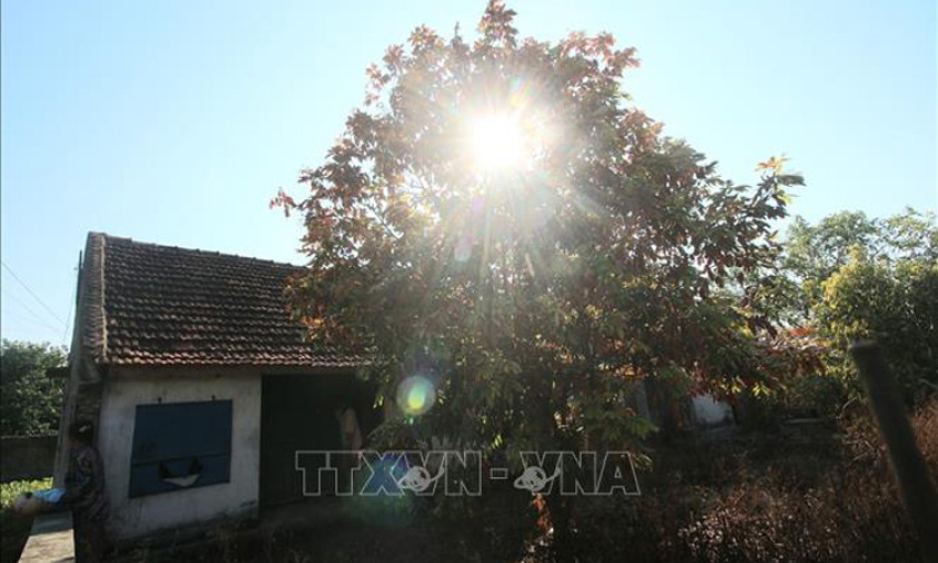 Chỉ số tia cực t&iacute;m ở mức g&acirc;y hại rất cao tại Trung Bộ v&agrave; Nam Bộ