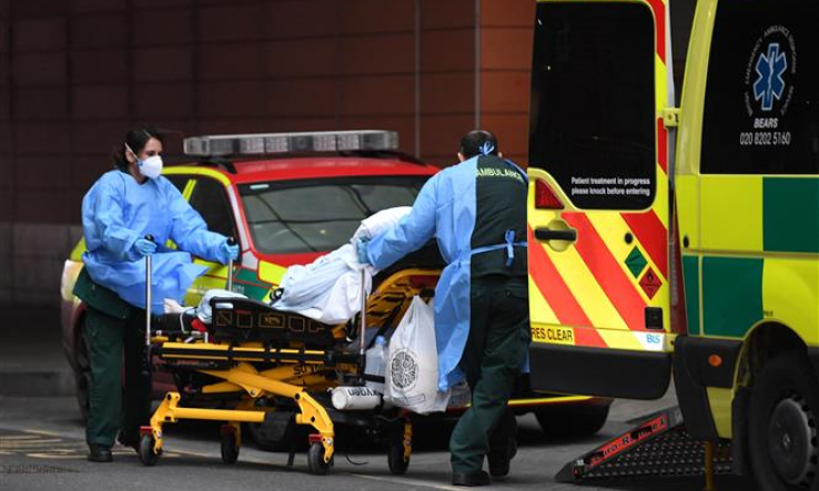 Ca mắc COVID-19 ở Anh qu&aacute; cao, xuất hiện k&ecirc;u gọi khẩn cấp về biến thể Delta Plus